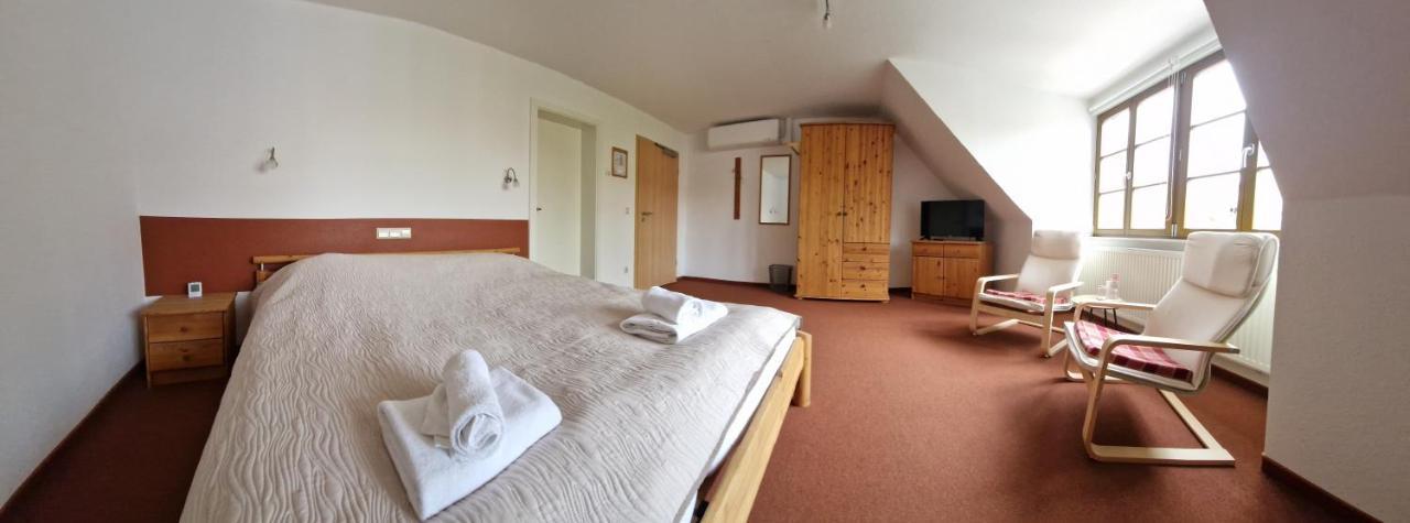 Garni Hotel Zum Hothertor Gorlitz Exterior photo